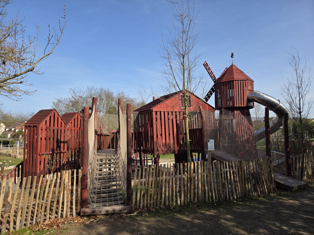Vé Paysages - Mobilier conçu pour le parc de Chédeville